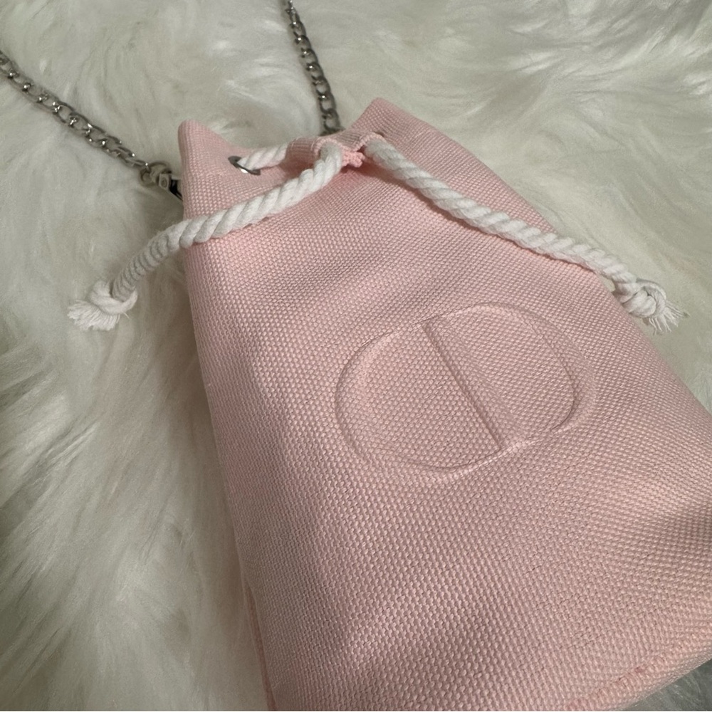 Dior Beauty Drawstring Bag - Picture 4 of 13